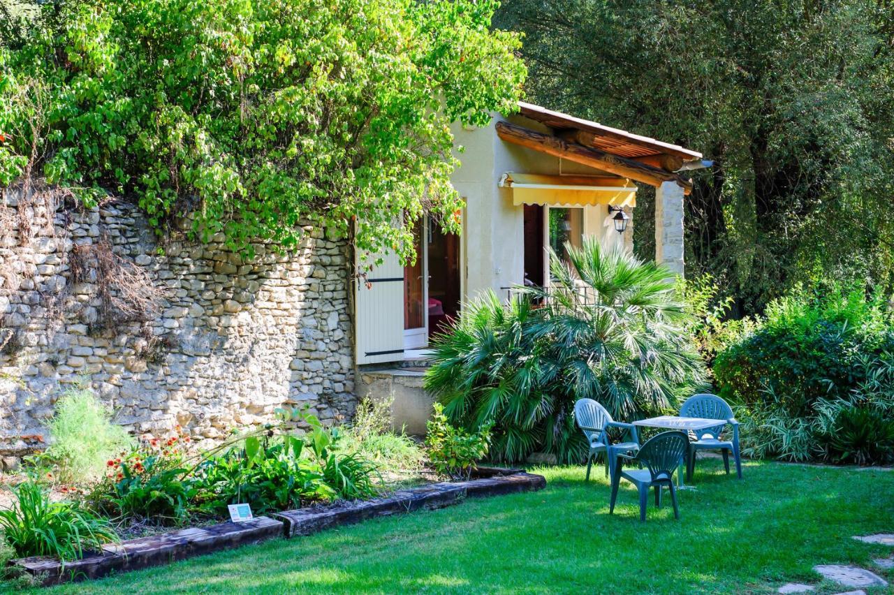 La Campagne St Lazare - Restaurant Chambres D'Hotes Piscine & Spa Forcalquier Exterior foto